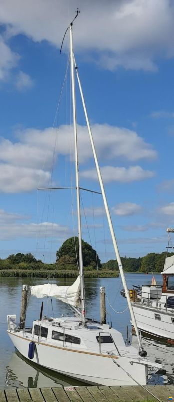 Beaconax Yachtbau GmbH Bluestorm 750