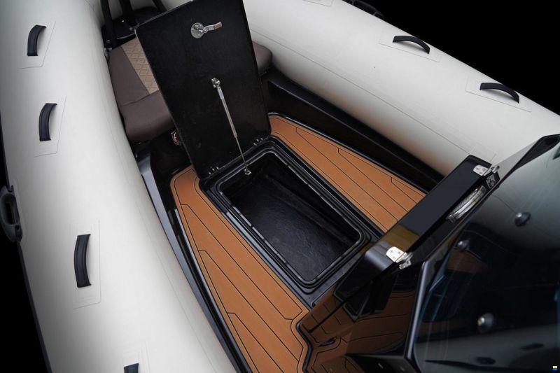 Navigator 22