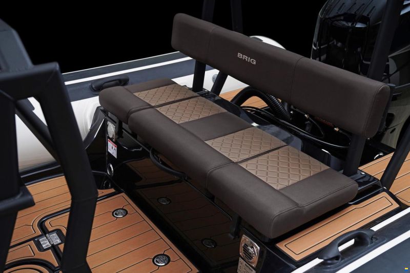 Navigator 22