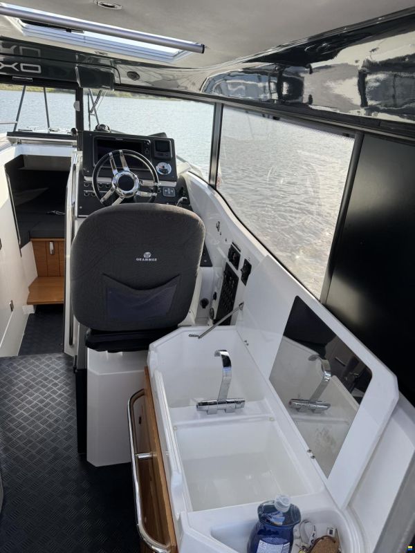 XO Boats RS 270 Cabin