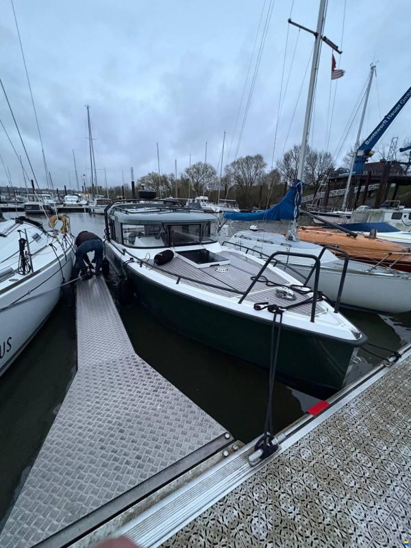 XO Boats RS 270 Cabin