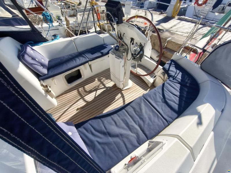 SUN ODYSSEY 35