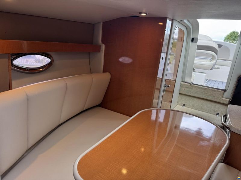 Chaparral 250 Signature
