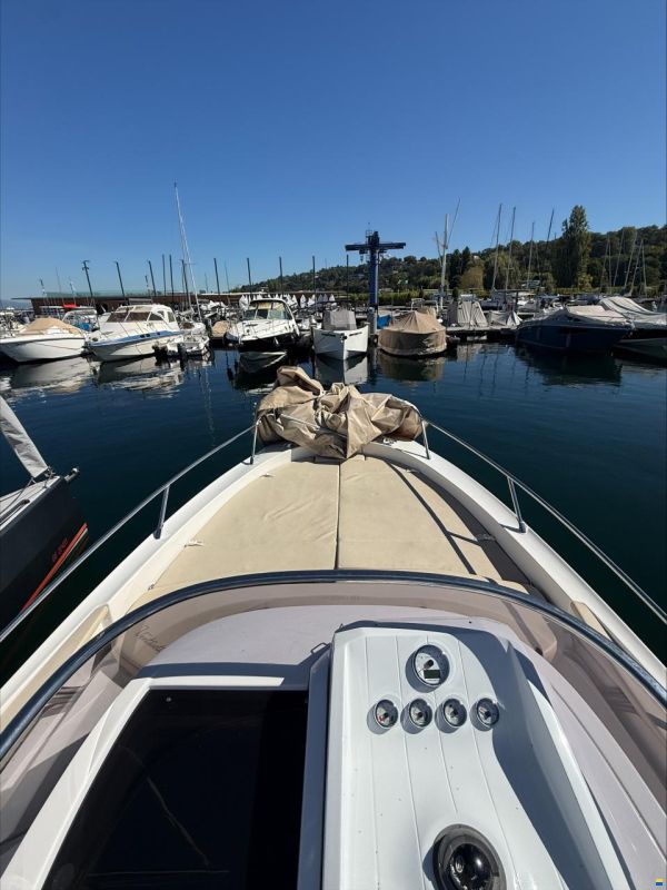 Sessa KEY LARGO 27 EFB