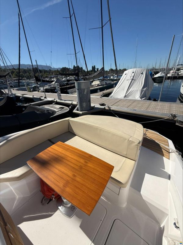 Sessa KEY LARGO 27 EFB