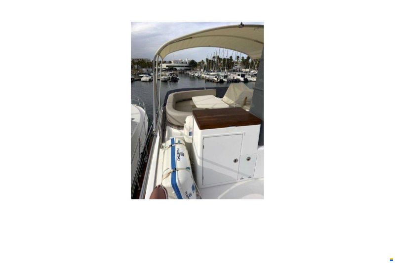 Azimut Magellano 43 HT