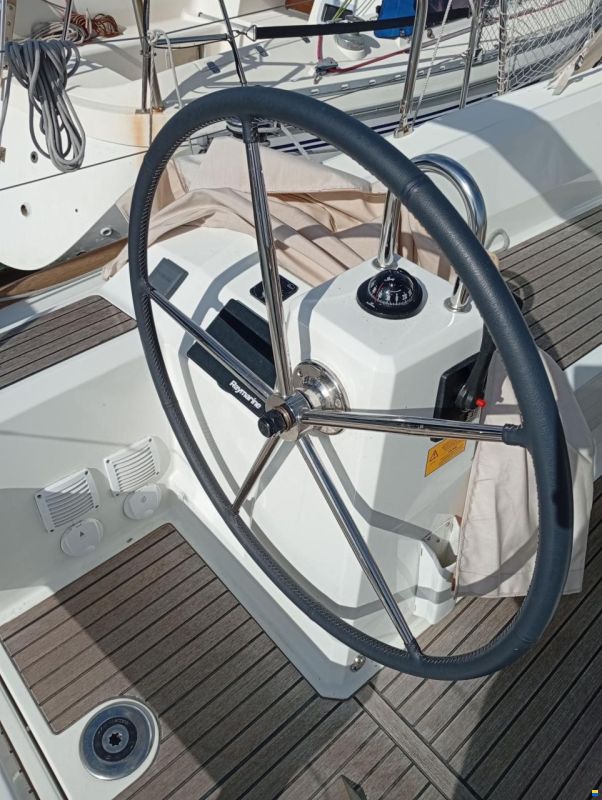 Beneteau Océanis 38.1