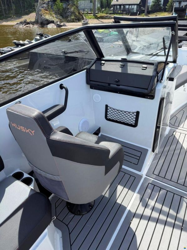 Finnmaster Husky R8