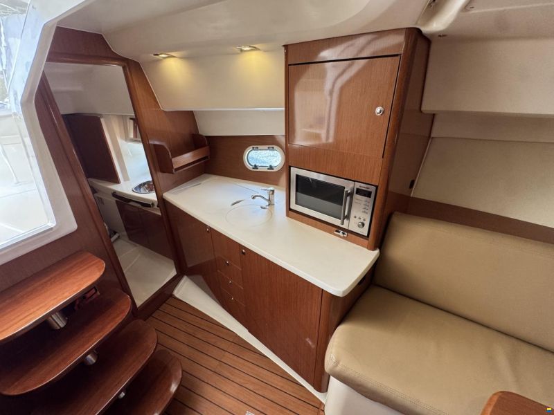 Jeanneau Prestige 30S