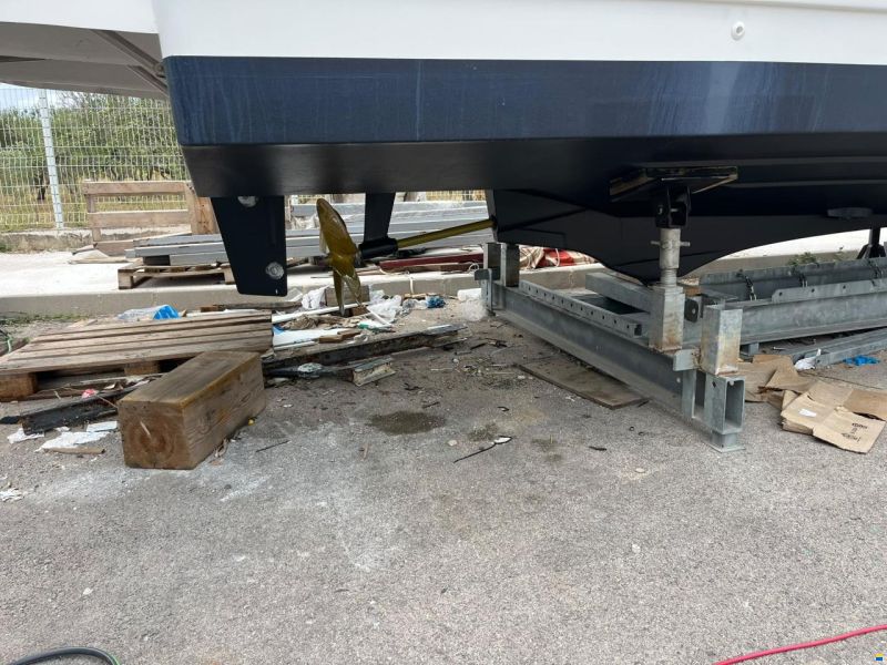 Beneteau Antares 8
