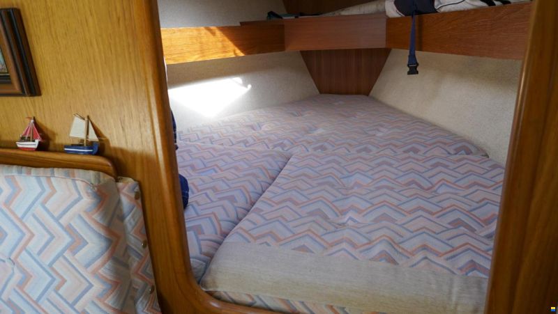 Albin 29