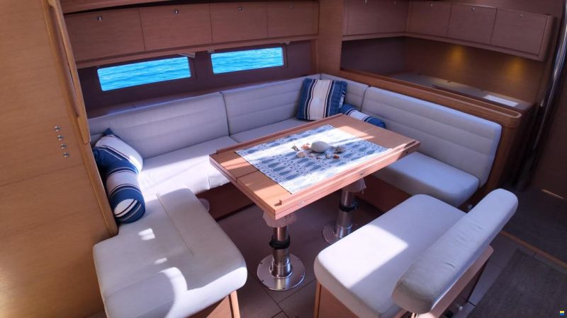 Dufour 500 Grand Large 2014