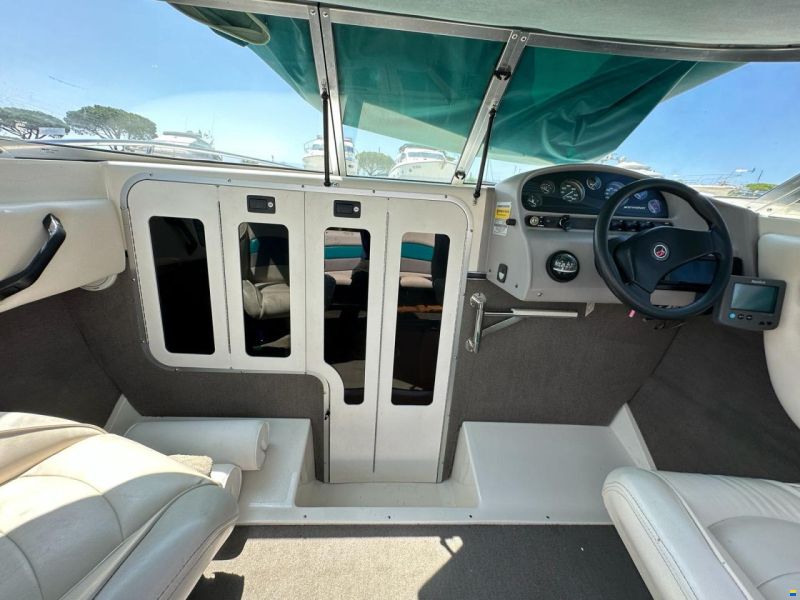 Stingray 695