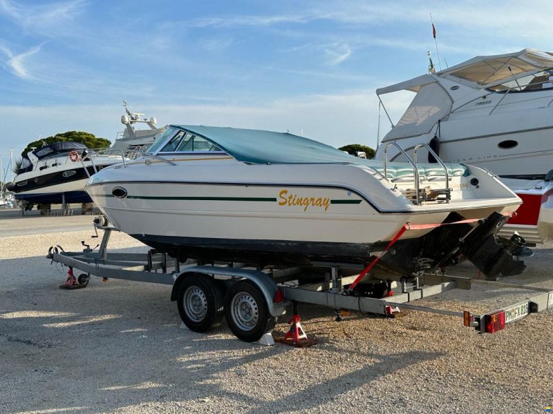 Stingray 695