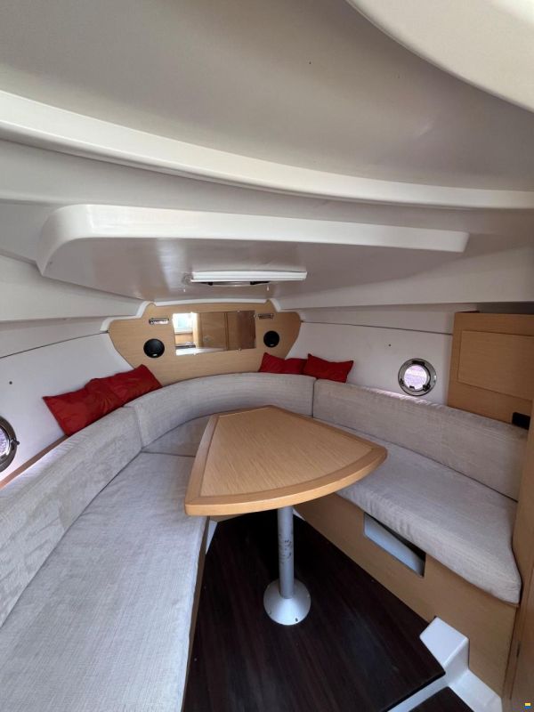Beneteau Monte Carlo 27