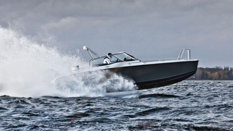 XO Boats 240 RS