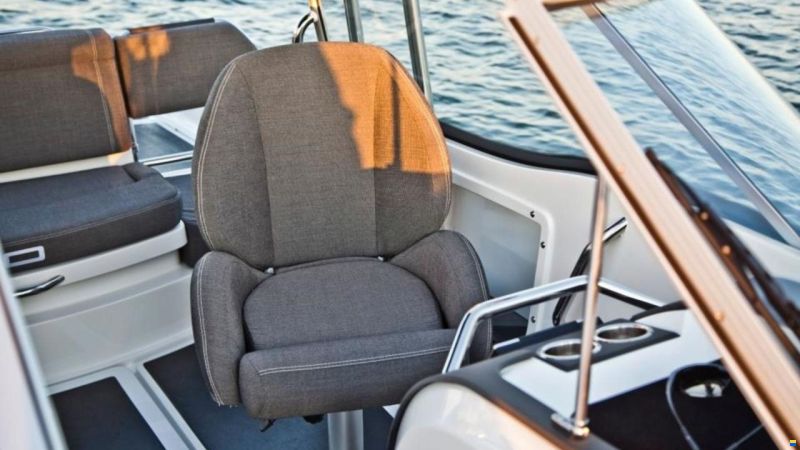 XO Boats 240 RS