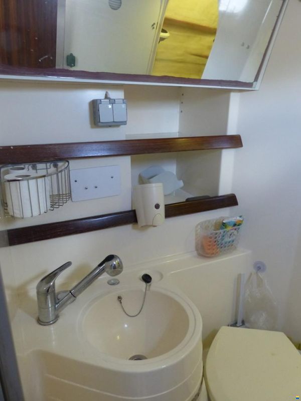 Fountaine Pajot Tobago 35