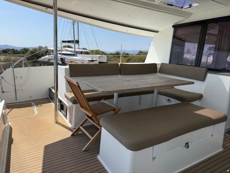 Fountaine Pajot Helia 44