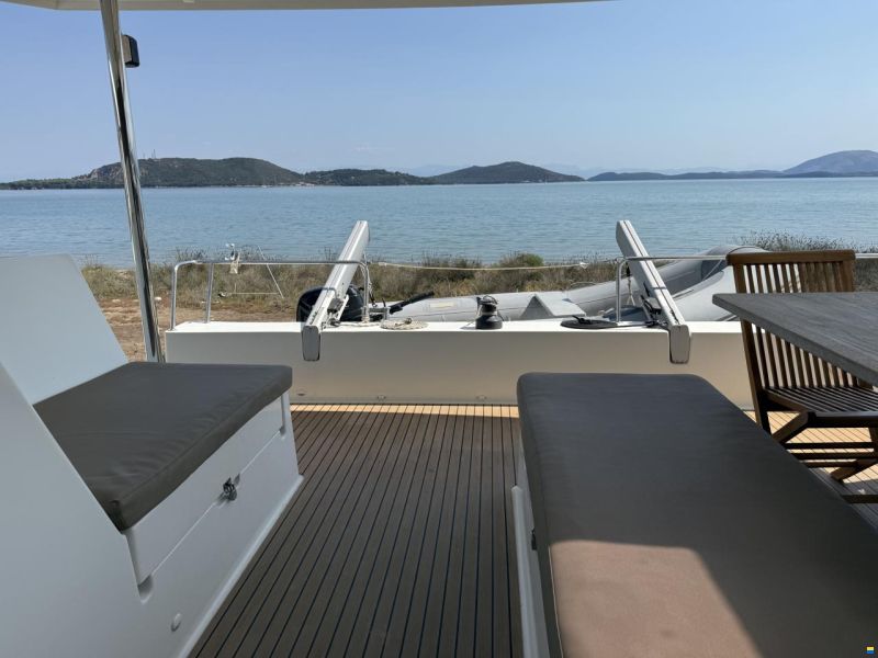 Fountaine Pajot Helia 44