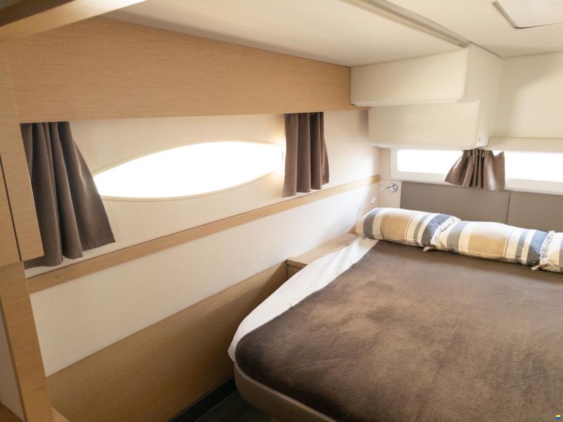 Fountaine Pajot Helia 44