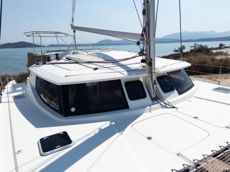 Fountaine Pajot Helia 44