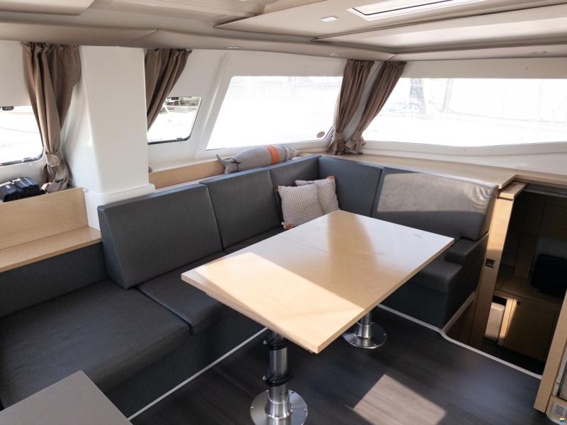 Fountaine Pajot Helia 44