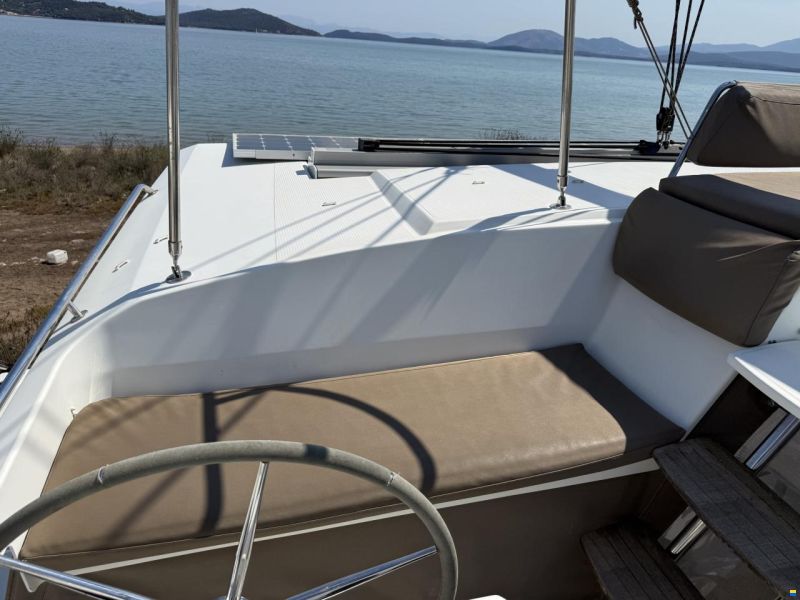 Fountaine Pajot Helia 44