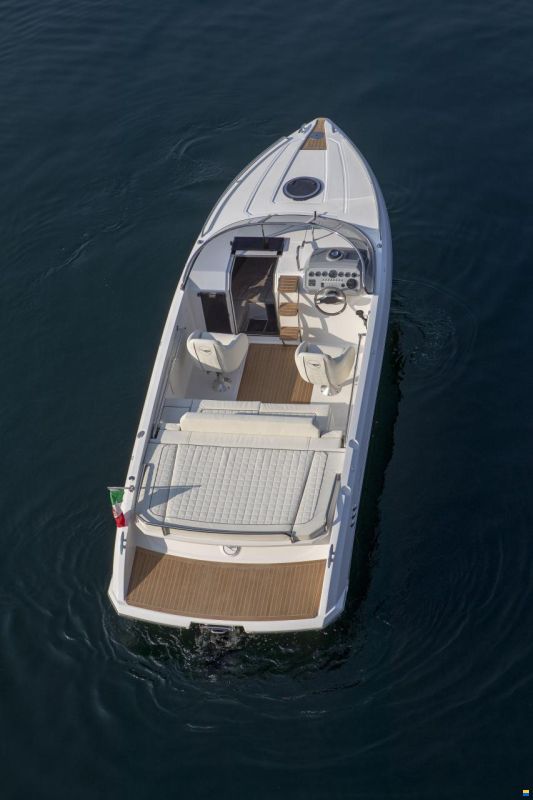 Airon Marine AmX 25