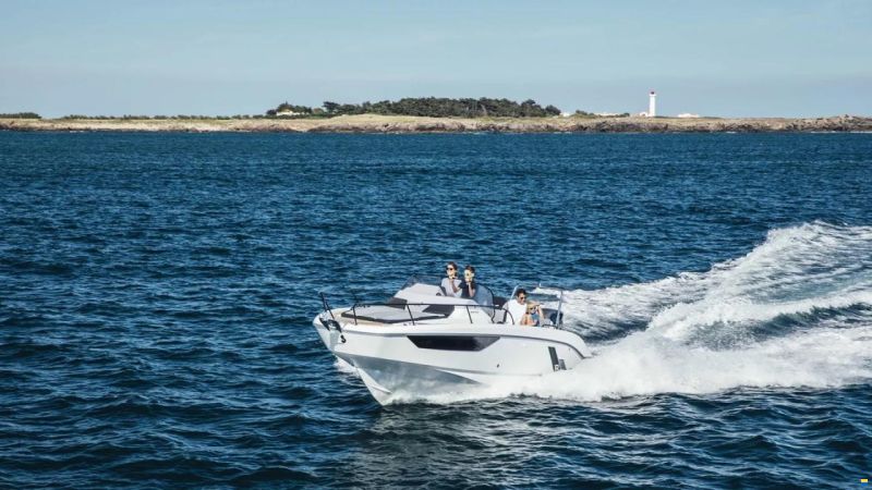 Beneteau Flyer 8