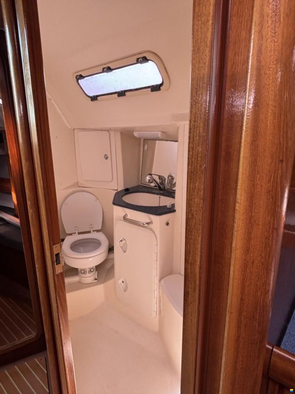 Bavaria 38 C