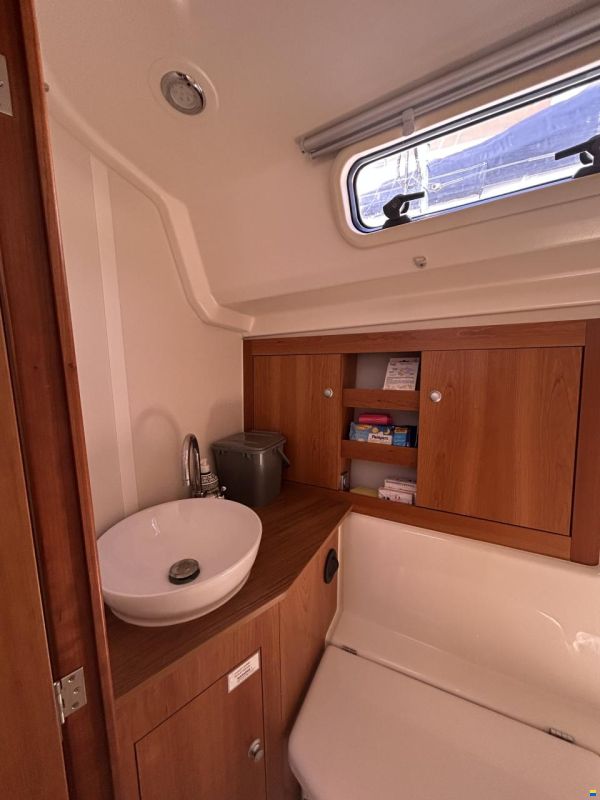 Hanse 385