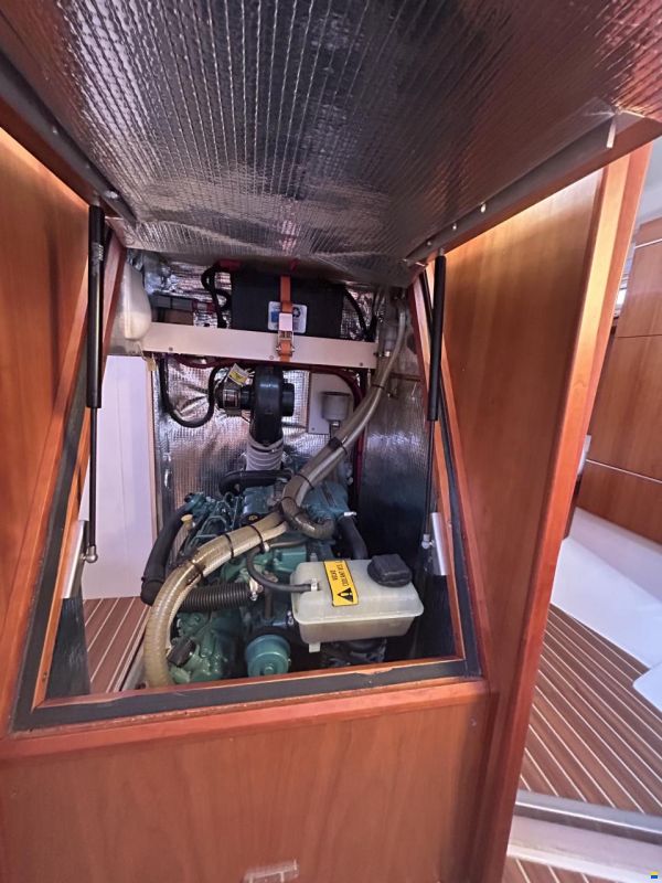 Hanse 385