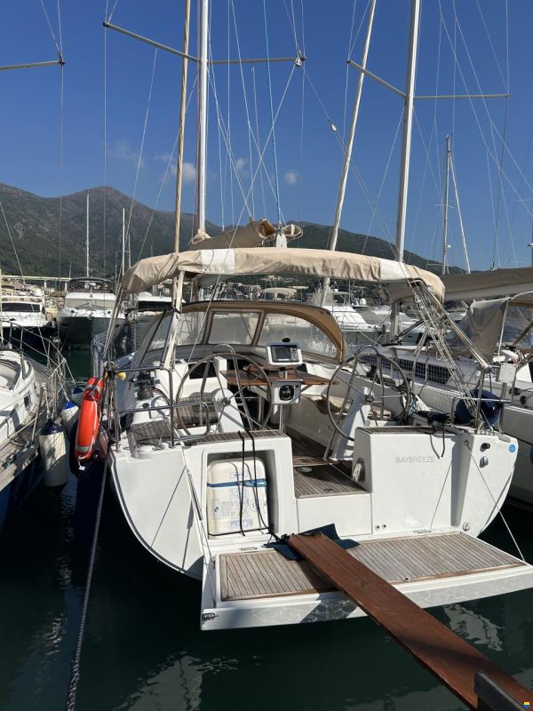 Hanse 385