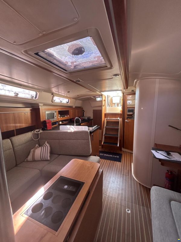 Hanse 385
