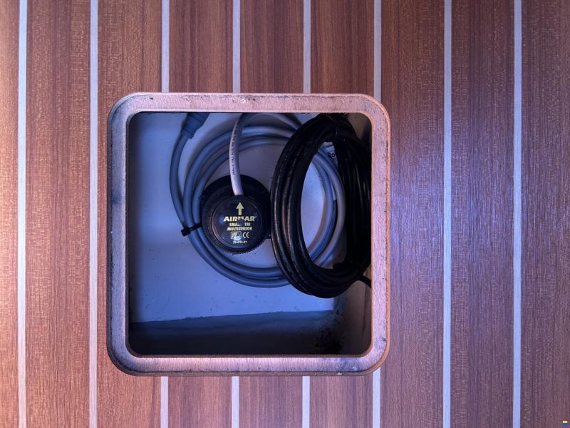 Hanse 385