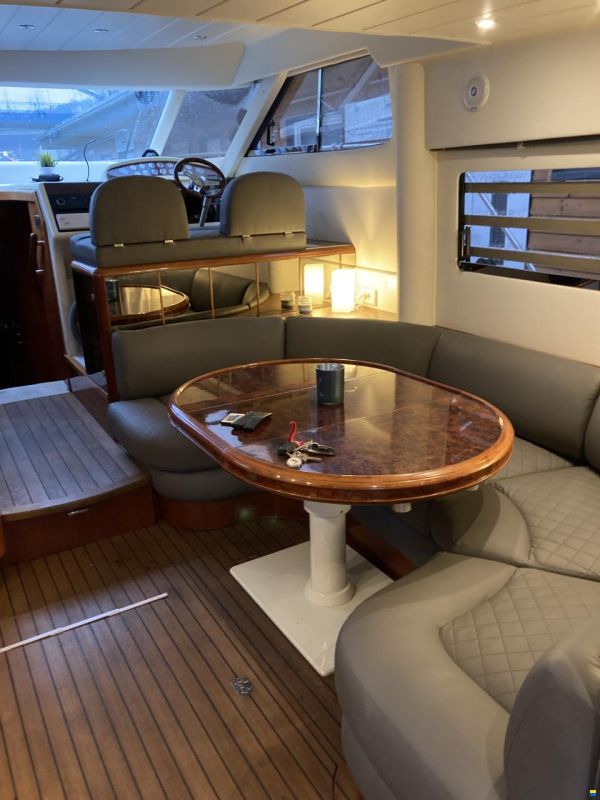 Fairline Squadron 50