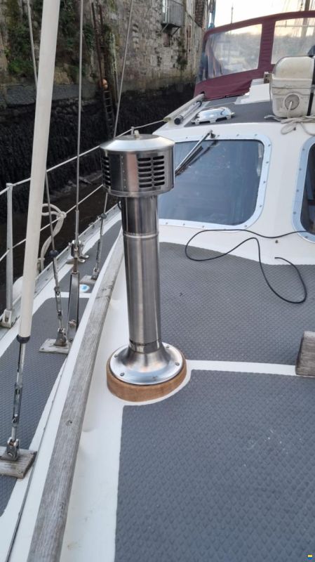 Trident Voyager 35