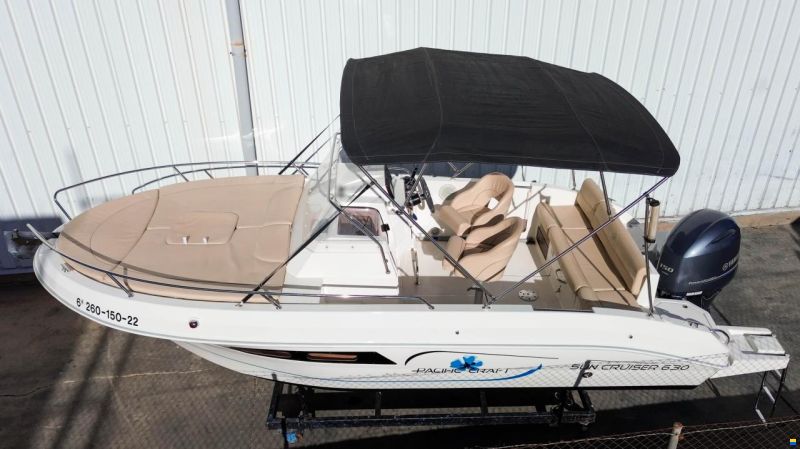 Pacific Craft 630 Suncruiser