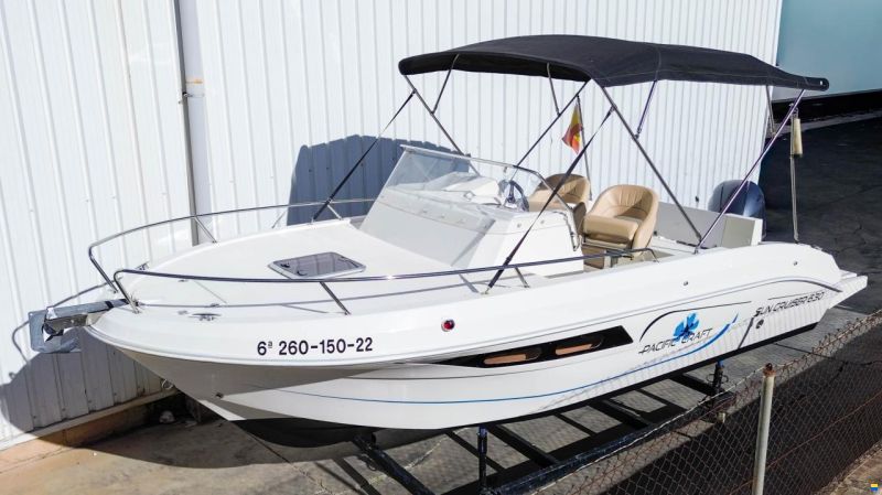 Pacific Craft 630 Suncruiser