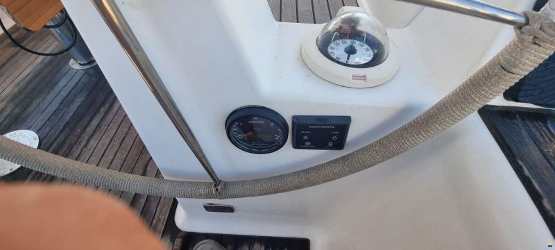 Dufour 405