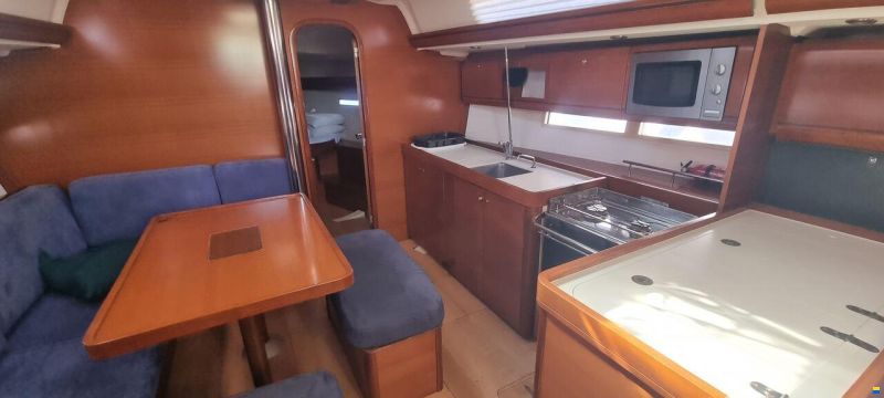Dufour 405