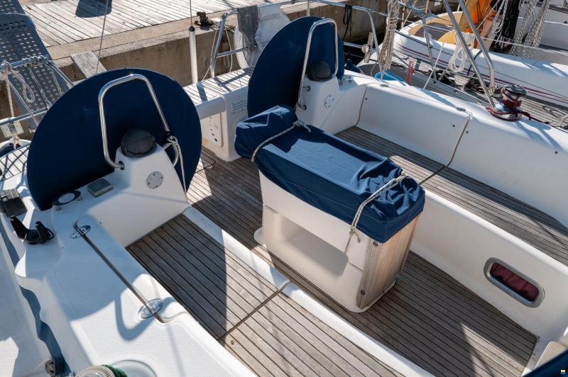 Bavaria 42 CRUISER