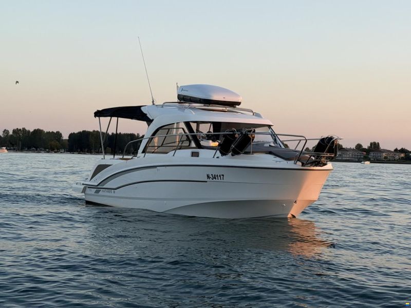 Beneteau Antares 8 OB
