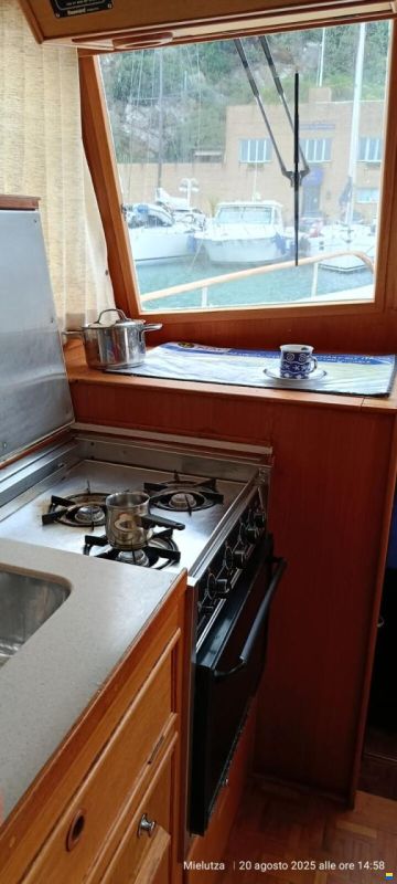 Grand Banks 36 MOTORYACHT