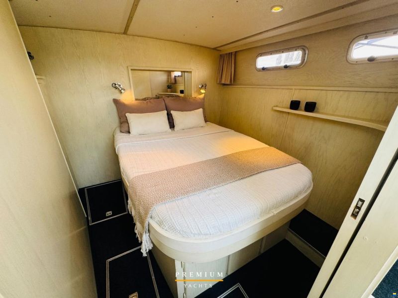 Linssen 35SE