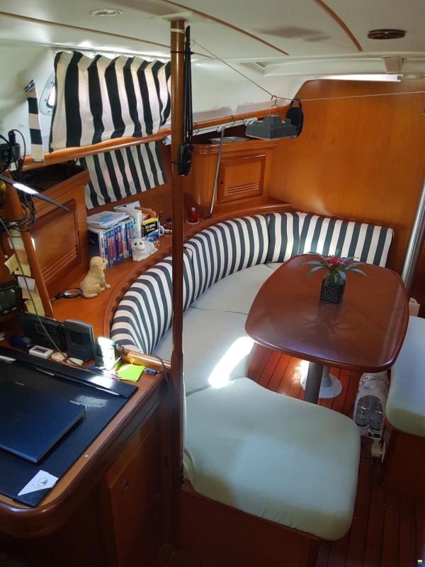 Beneteau oceanis 393