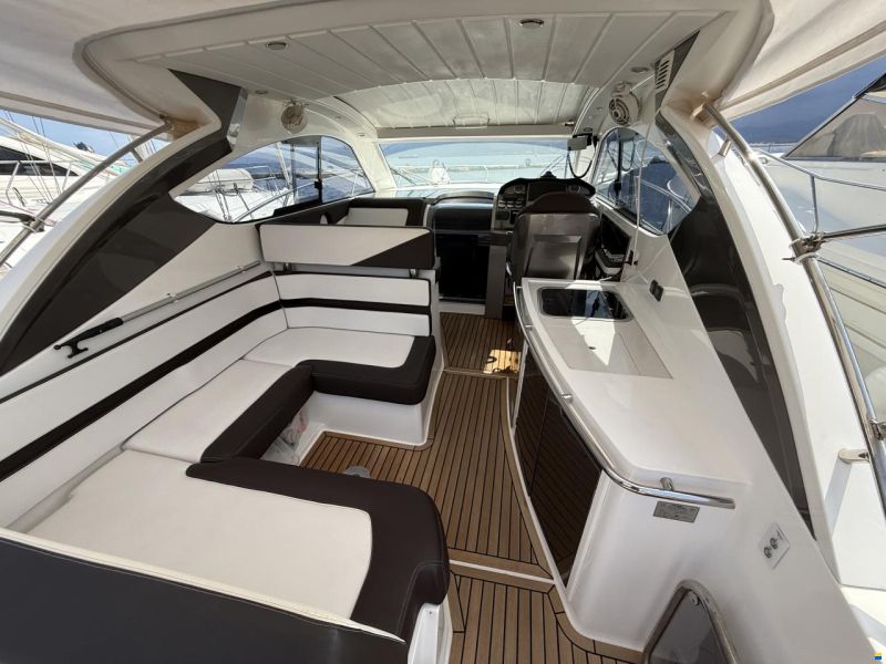 Galeon 325 HT