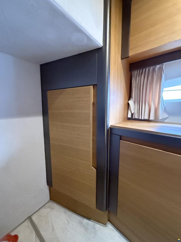 Galeon 325 HT