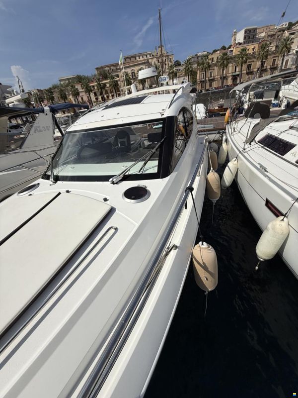 Galeon 325 HT